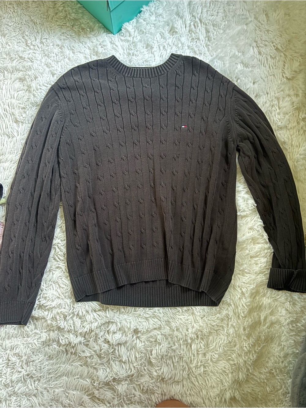 Tommy Hilfiger Men’s dark grey/black Cable Knit Crewneck Sweater